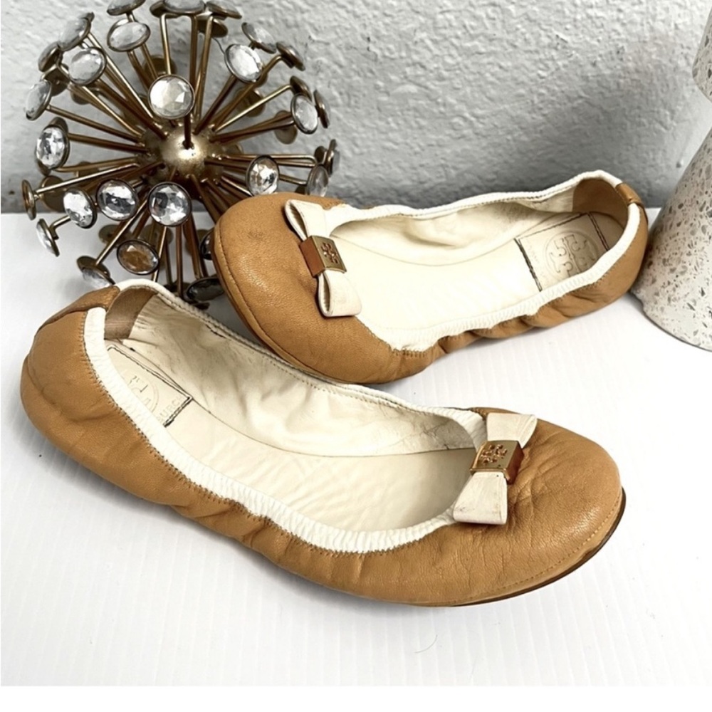Tory Burch Tan Leather Bow Ballet Flats with Cream Trim